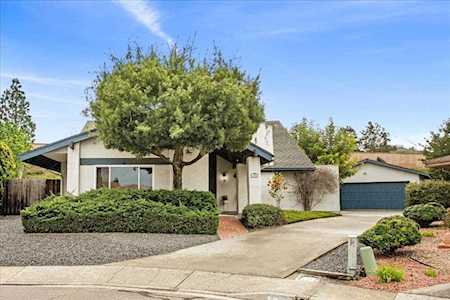 17006 Oculto Way Rancho Bernardo (San Diego), CA 92127