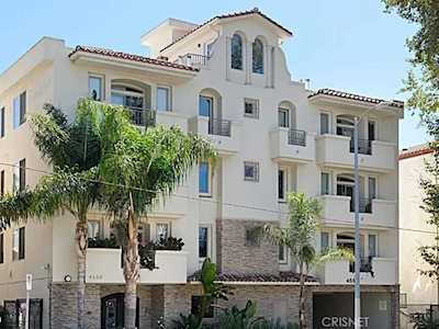 4550 Coldwater Canyon Ave #305 Studio City, CA 91604