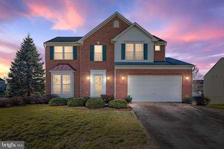 21 Chaucer Ln Gerrardstown, WV 25420