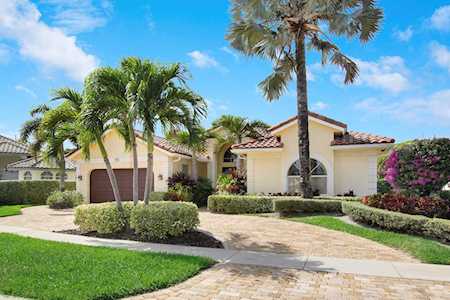 7795 La Corniche Circle Boca Raton, FL 33433