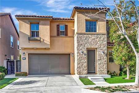 19 Oleander Lake Forest, CA 92630