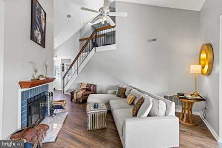 528 Chanticleer Cherry Hill, NJ 08003