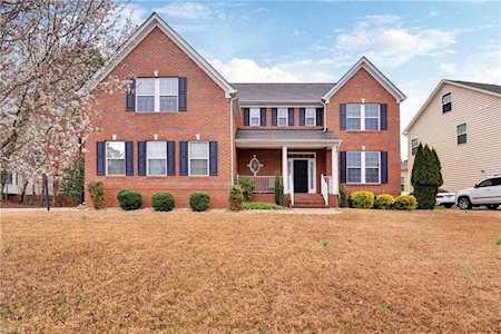 9318 Stonehouse Glen Toano, VA 23168