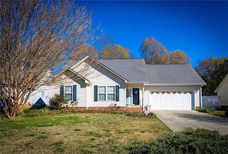 1722 Rosewell Dr Rock Hill, SC 29732