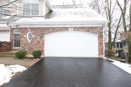 819 W Drew Ln Palatine, IL 60067