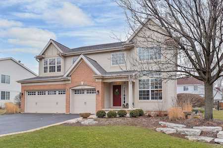 1371 Sweetbay Ln West Chicago, IL 60185