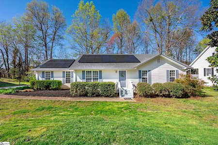 502 Brentwood Way Simpsonville, SC 29680