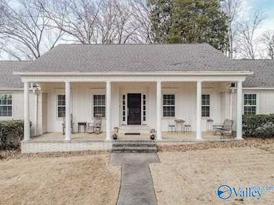 205 SE Woodland Avenue Huntsville, AL 35801