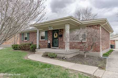 5407 Matterhorn Dr Louisville, KY 40216