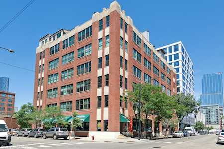 812 W Van Buren St #2E Chicago, IL 60607