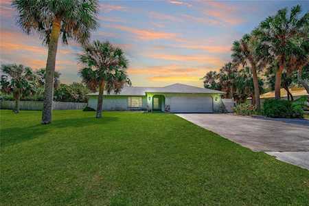 680 Suffolk CIRCLE Nokomis, FL 34275