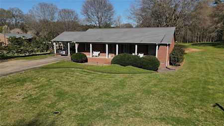 2066 Valley View Ln Lincolnton, NC 28092
