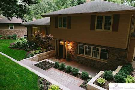 3275 Bridgeford Rd Omaha, NE 68124