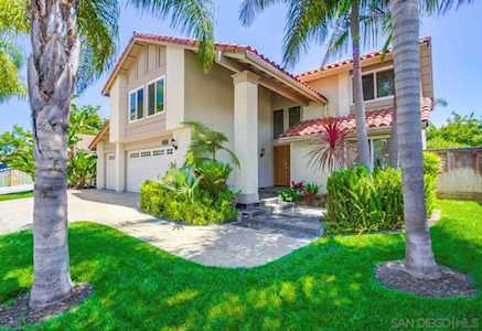 2407 Jacaranda Avenue Carlabad, CA 92009