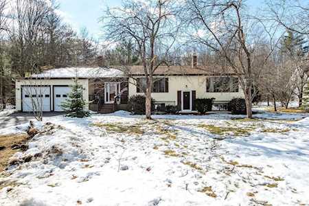 176 General John Sullivan Way Rollinsford, NH 03869