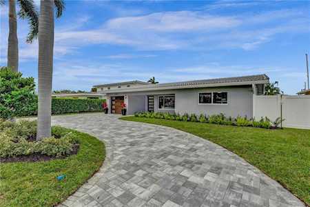 2703 SE 14th St Pompano Beach, FL 33062