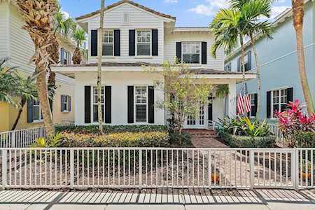 212 W Bay Cedar Circle Jupiter, FL 33458