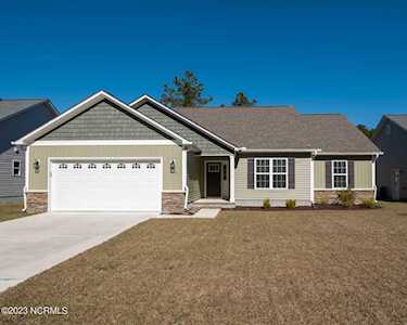 106 Station Yard Road New Bern, NC 28562
