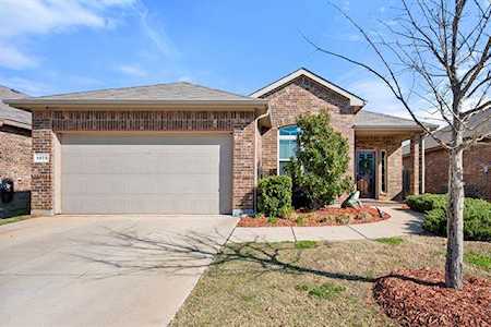 1073 Doe Meadow Drive Fort Worth, TX 76028