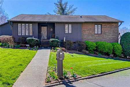 214 Ridgehaven Drive Winston Salem, NC 27104
