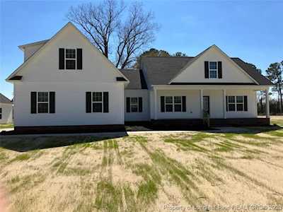 3453 Wade Stedman Rd Wade, NC 28395
