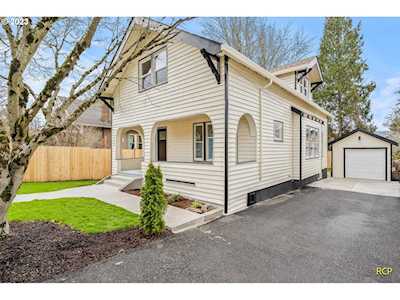 4135 SE 29th AVE Portland, OR 97202