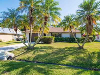 2252 SE Maslan Avenue Port St Lucie, FL 34952