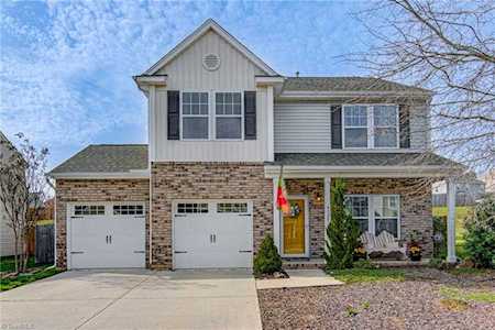 4329 Lochurst Drive Pfafftown, NC 27040