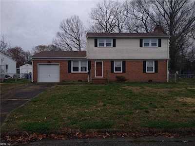 177 Mark Twain Dr Newport News, VA 23602