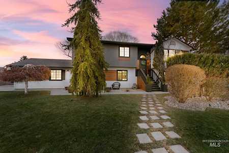 87 E Woodbury Drive Meridian, ID 83646