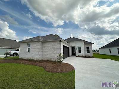 39171 High Creek Ave Gonzales, LA 70737