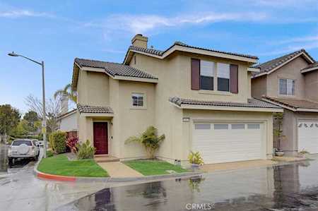 9 Sherrelwood Ct Aliso Viejo, CA 92656