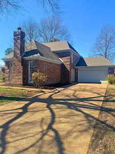 3951 Fun Valley Dr Memphis, TN 38125