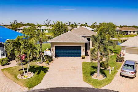 8672 Lake Front Ct Punta Gorda, FL 33950