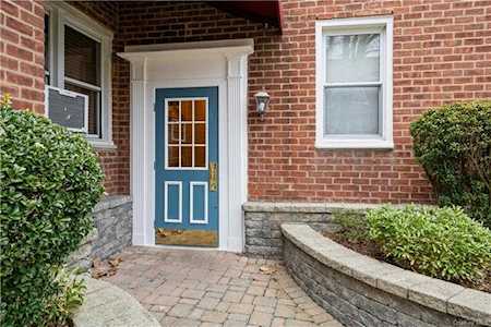 10 Bryant Crescent #1J White Plains, NY 10605