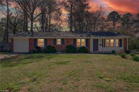 3313 Cedar Bridge Rd Virginia Beach, VA 23452