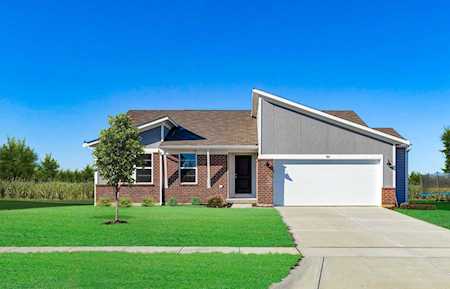 104 Heron Avenue Pataskala, OH 43062