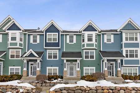 15628 Cobblestone Lake Parkway #1605 Apple Valley, MN 55124