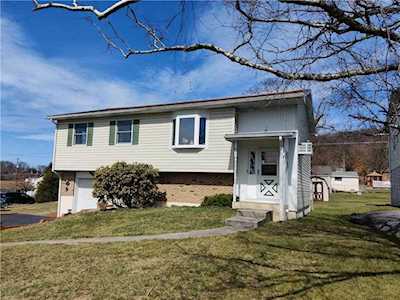 835 East Juniata St Allentown, PA 18103