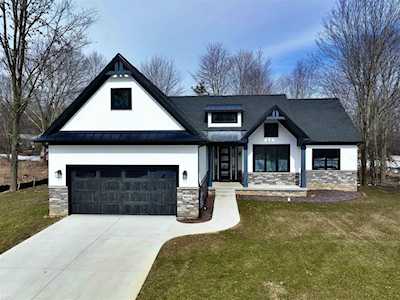 67 Loretta Lane Green Oak Twp, MI 48178
