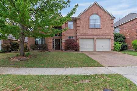2105 Green Hill Drive McKinney, TX 75072