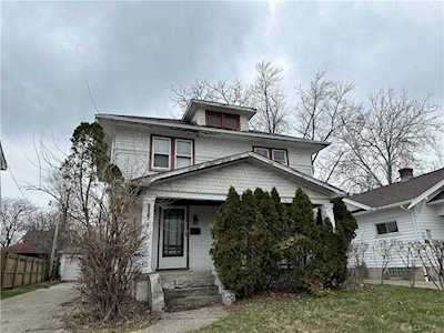 2437 Ravenwood Avenue Dayton, OH 45406