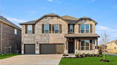 2901 Spirit Woods Lane Arlington, TX 76001