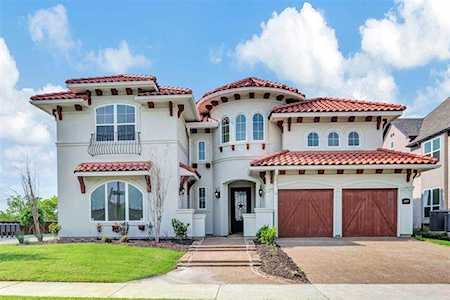 2499 HAZEL STONE Drive Frisco, TX 75034