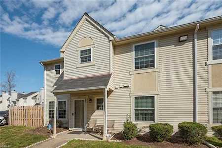 393 Lees Mill Dr Newport News, VA 23608
