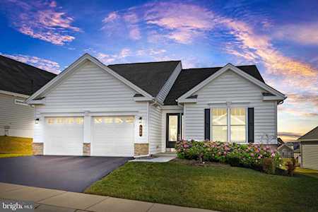580 Allegiance Dr Lititz, PA 17543