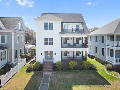 2719 E Ocean View Ave Norfolk, VA 23518