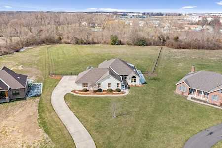 7437 Goose Creek Ct Indianapolis, IN 46221