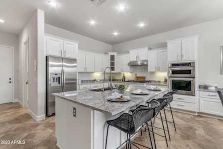 5162 S Miller Place Chandler, AZ 85249