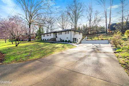 1510 Mcilvaine Dr Maryville, TN 37803